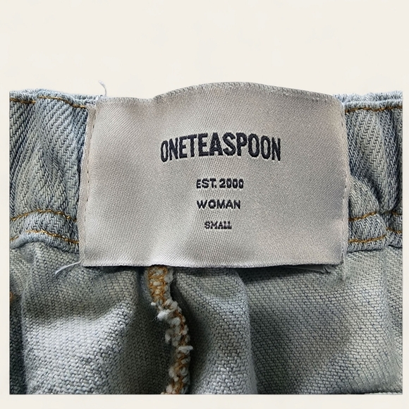 OneTeaspoon Shabby Kingpins Boyfriend Jeans Brando | Size Small | Light Wash - Picture 5 of 13